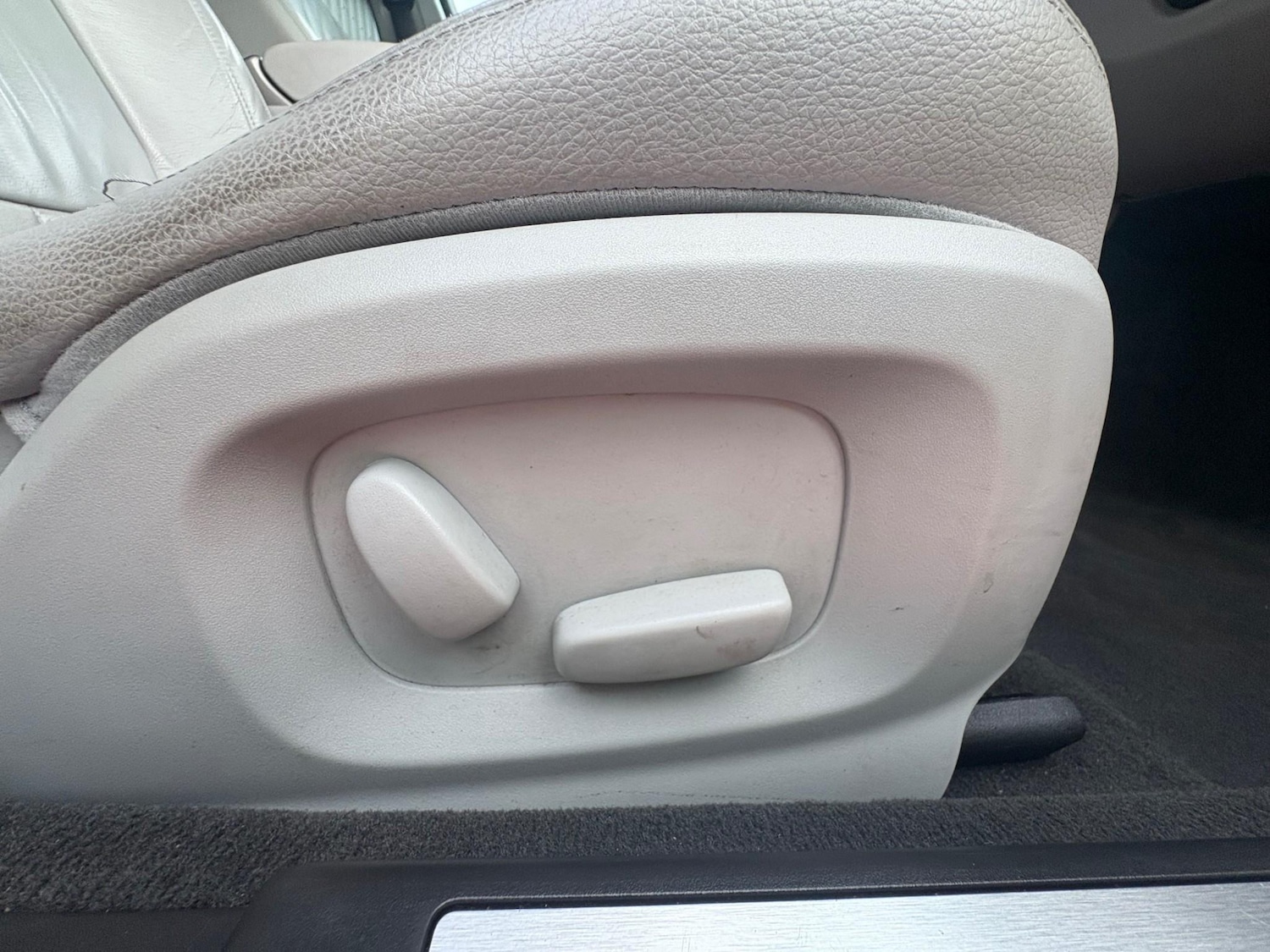 Used Jaguar XF 2008 for sale - 76862873: Photo 27