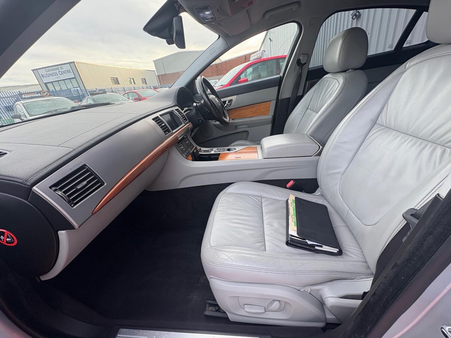 Used Jaguar XF 2008 for sale - 76862873: Photo 29