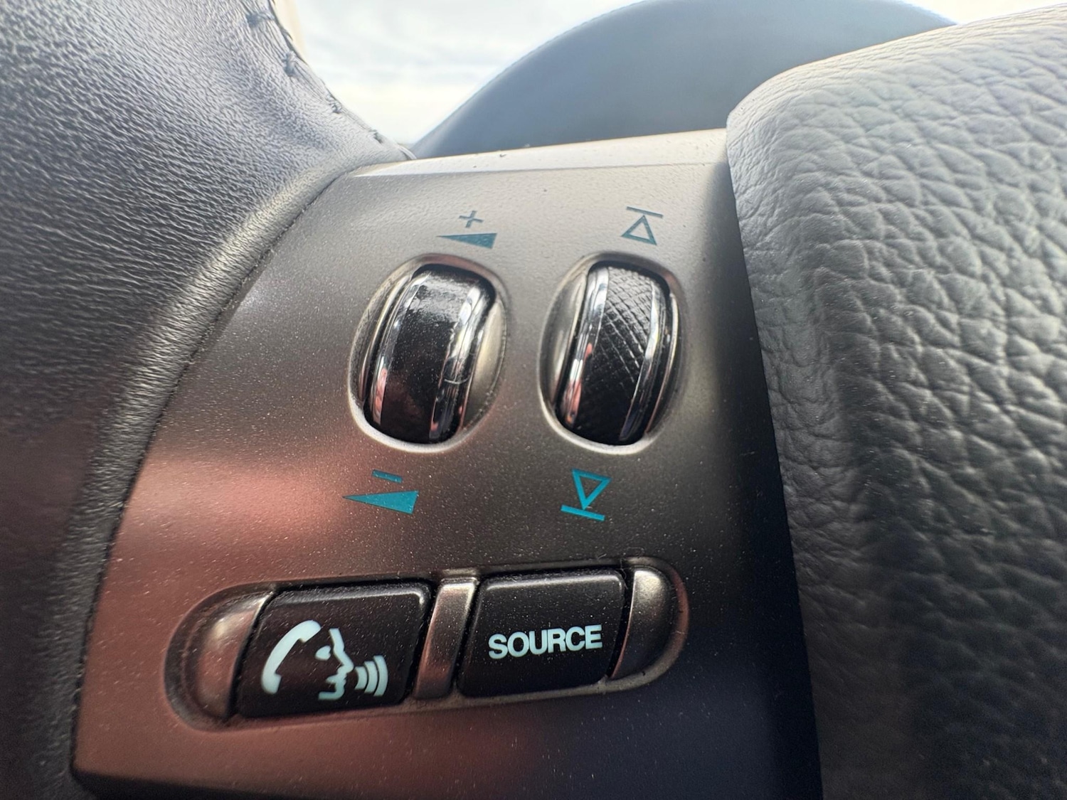 Used Jaguar XF 2008 for sale - 76862873: Photo 32