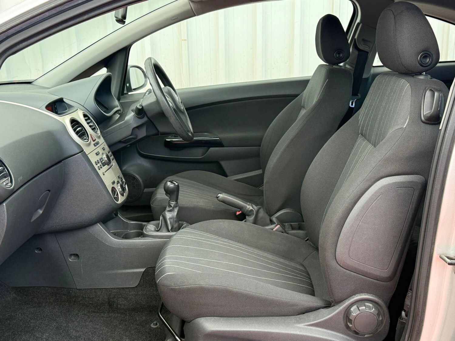 Used Vauxhall Corsa 2007 for sale - 76616703: Photo 12