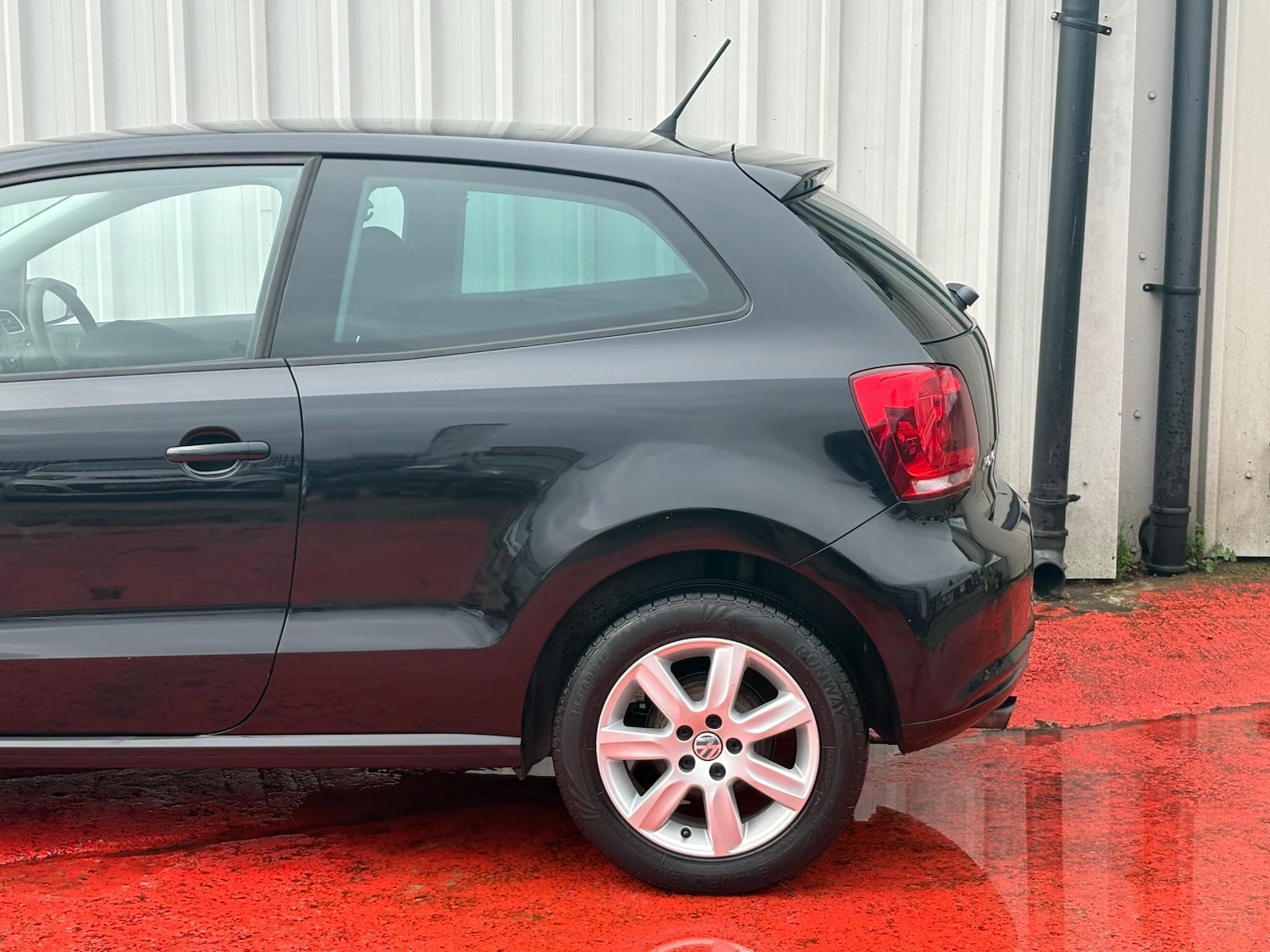 Used Volkswagen Polo 2011 for sale - 77981402: Photo 13