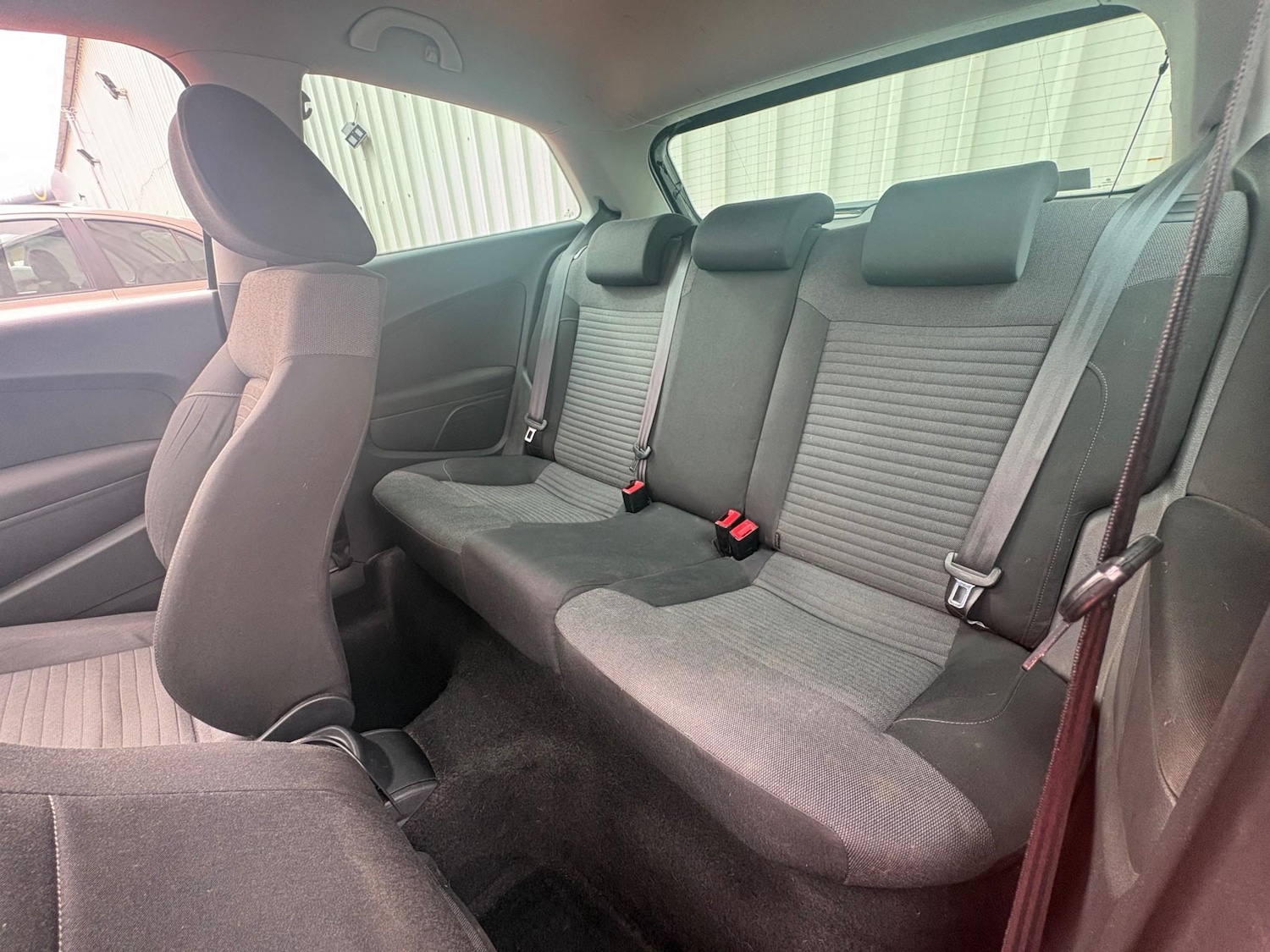 Used Volkswagen Polo 2011 for sale - 77981402: Photo 19