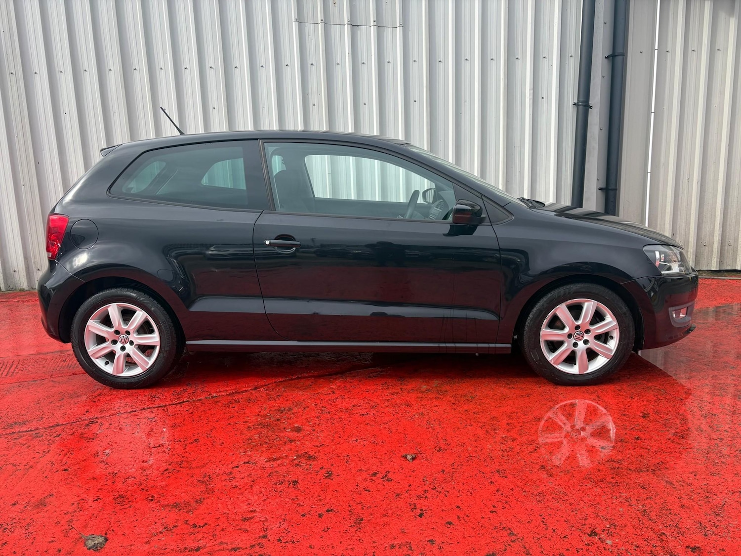 Used Volkswagen Polo 2011 for sale - 77981402: Photo 3