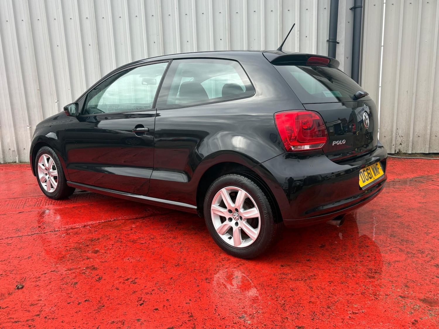 Used Volkswagen Polo 2011 for sale - 77981402: Photo 9