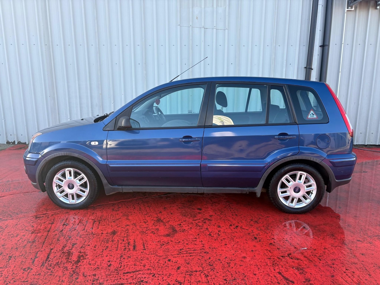 Used Ford Fusion 2009 for sale - 76641439: Photo 16