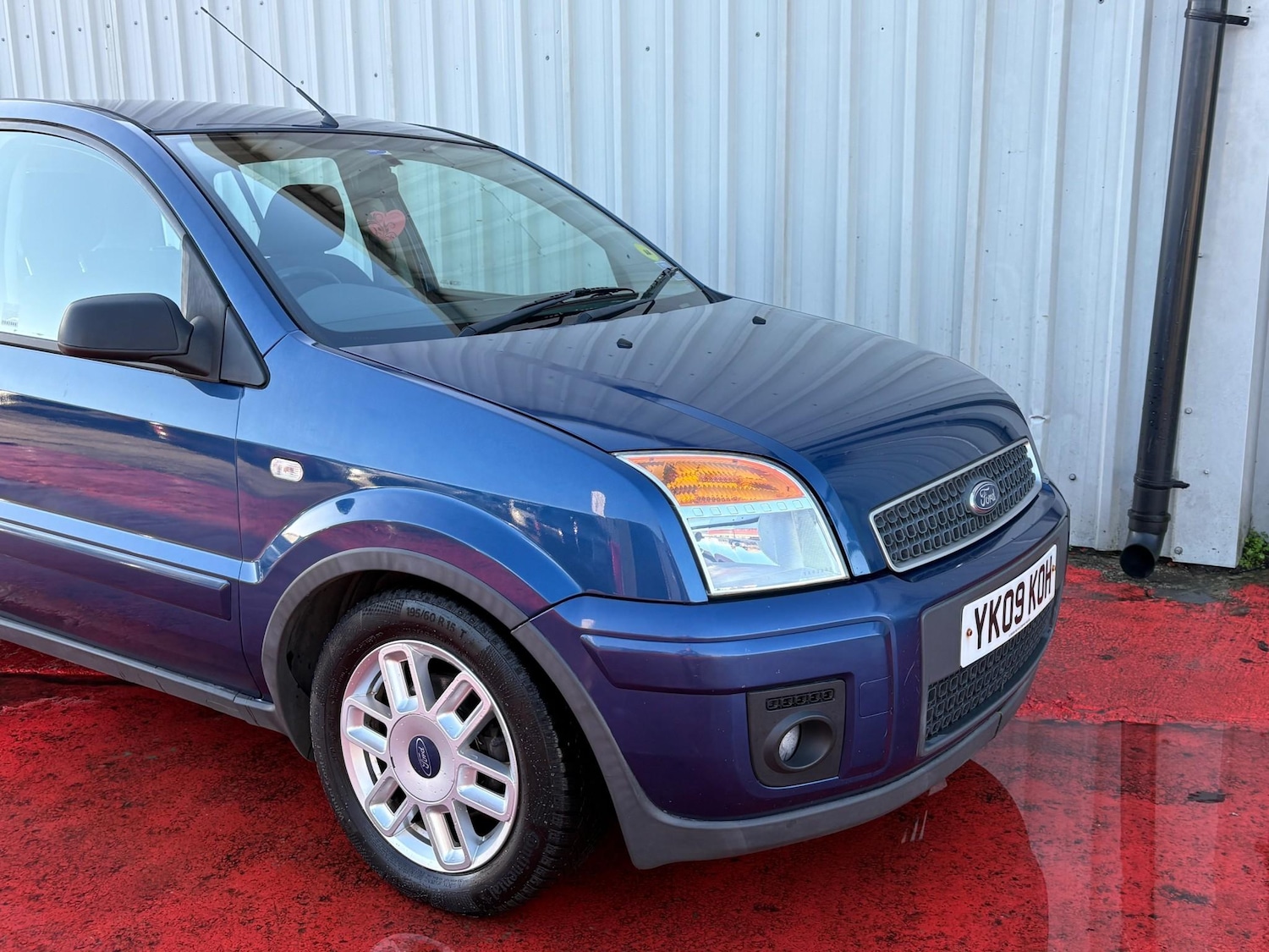 Used Ford Fusion 2009 for sale - 76641439: Photo 5