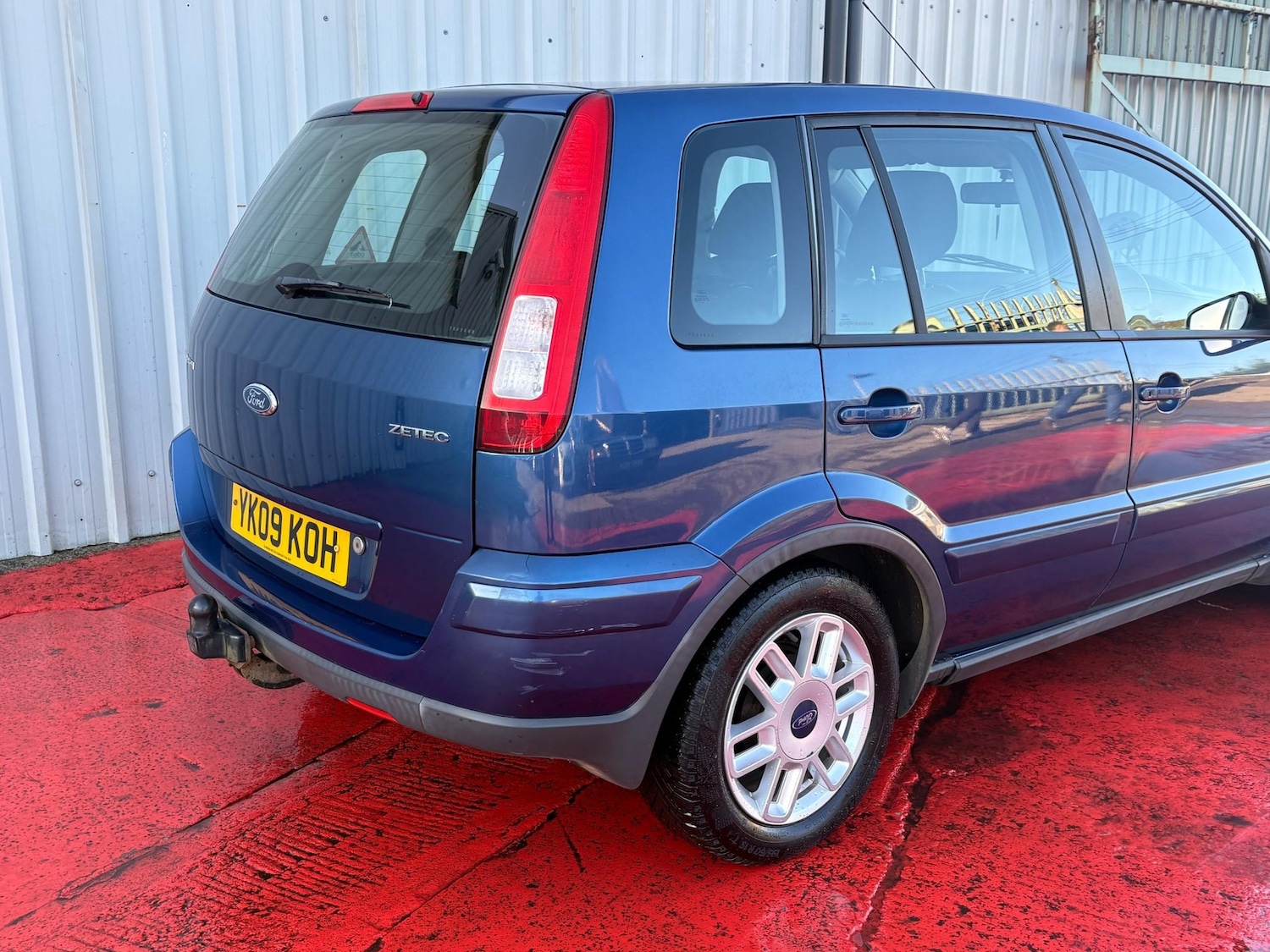 Used Ford Fusion 2009 for sale - 76641439: Photo 7