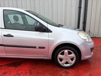 Used Renault Clio 2007 for sale - 76620692: Photo