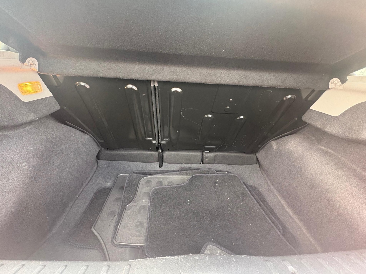 Used Citroen C3 2010 for sale - 76620685: Photo 13