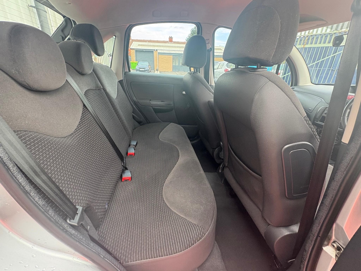 Used Citroen C3 2010 for sale - 76620685: Photo 21