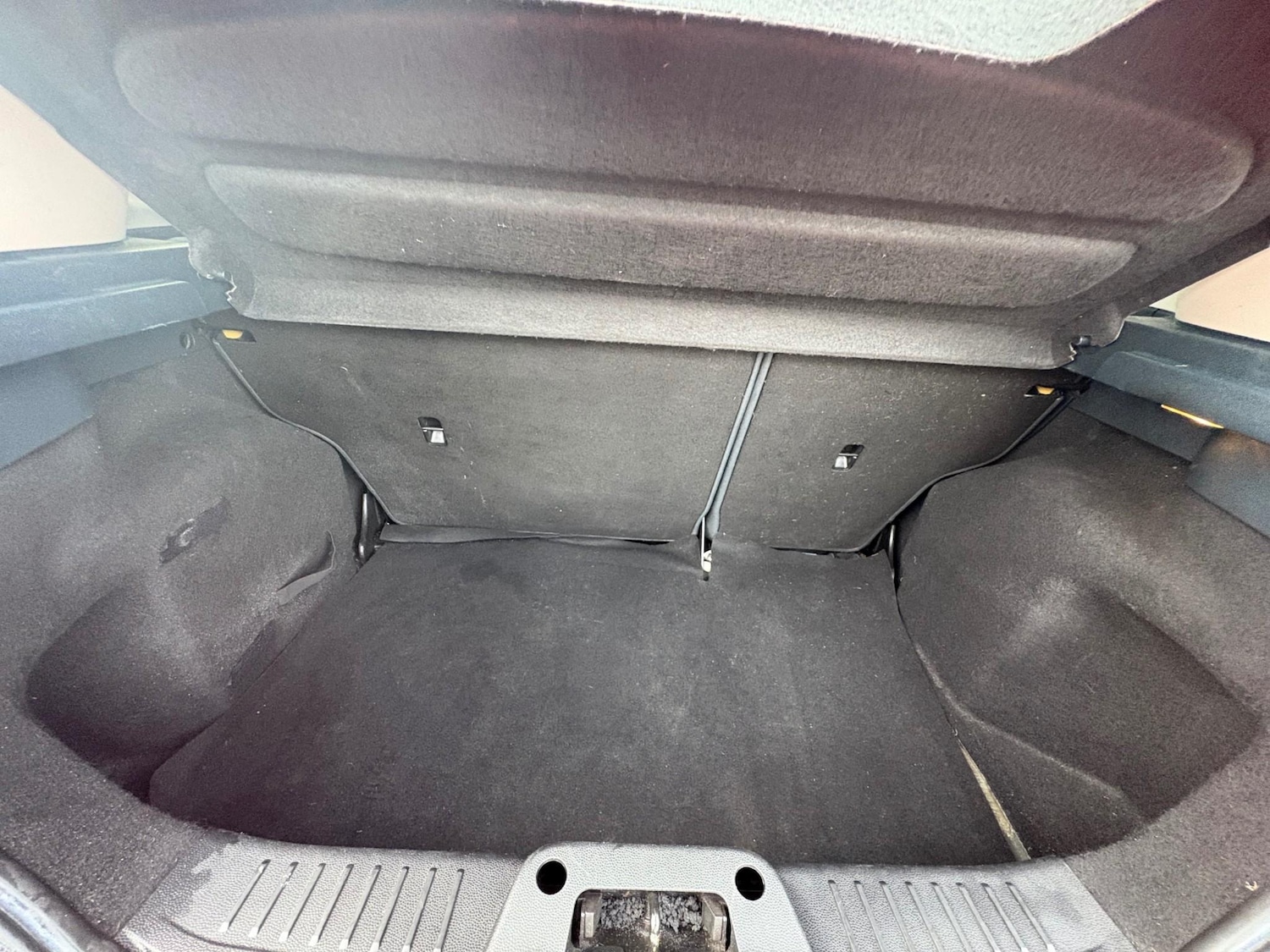 Used Ford Fiesta 2011 for sale - 76767425: Photo 11