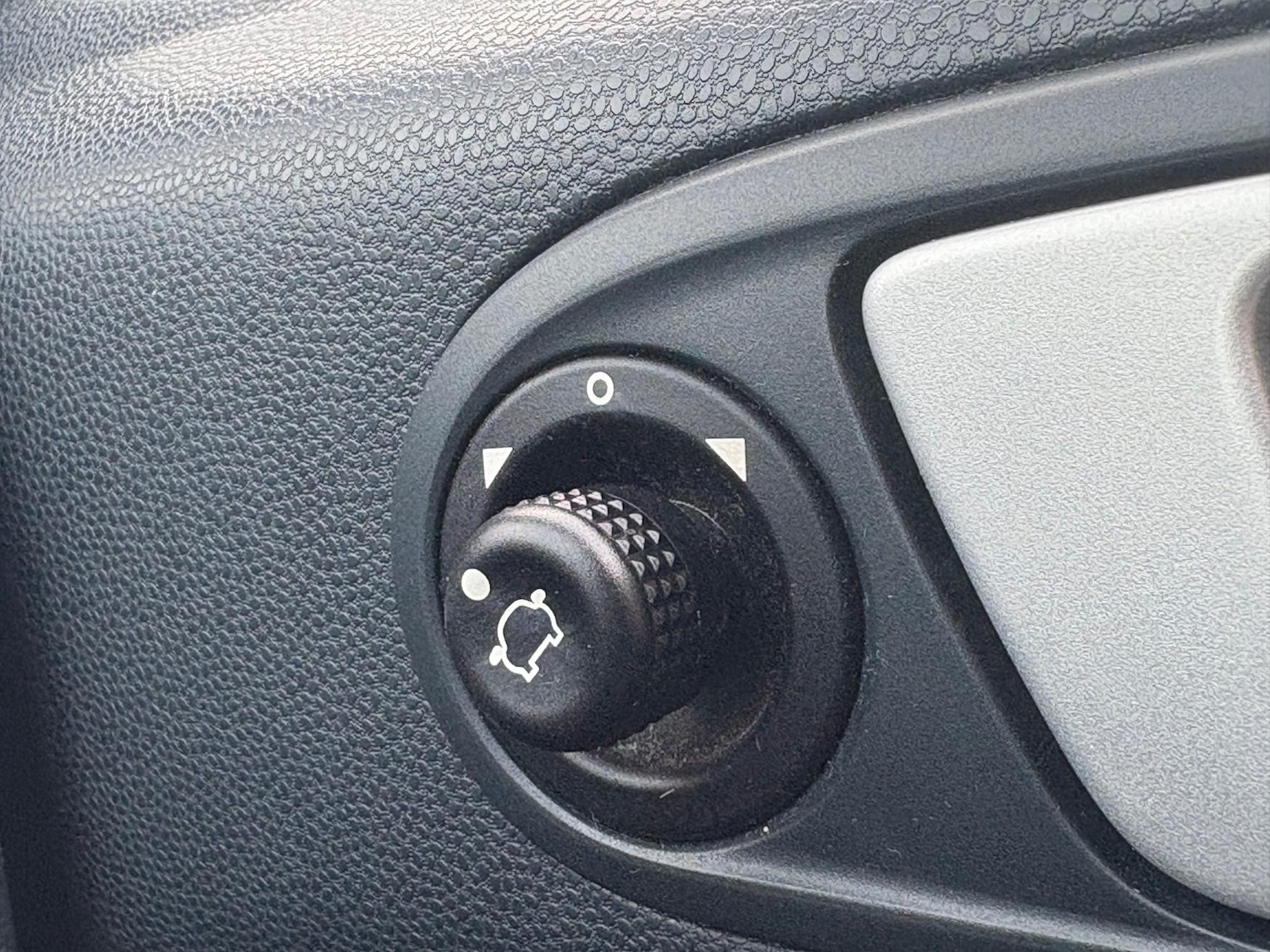 Used Ford Fiesta 2011 for sale - 76767425: Photo 22