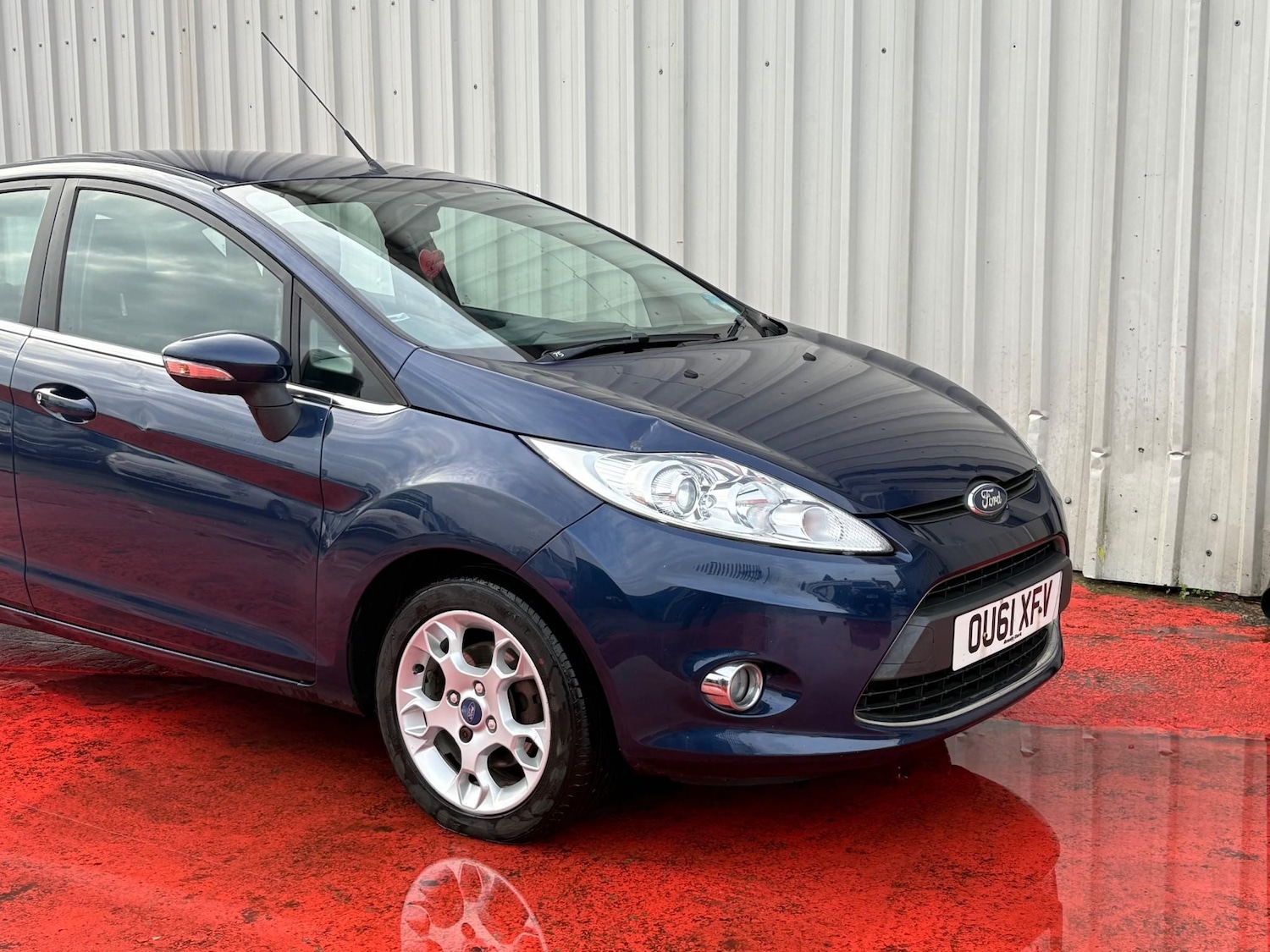 Used Ford Fiesta 2011 for sale - 76767425: Photo 3