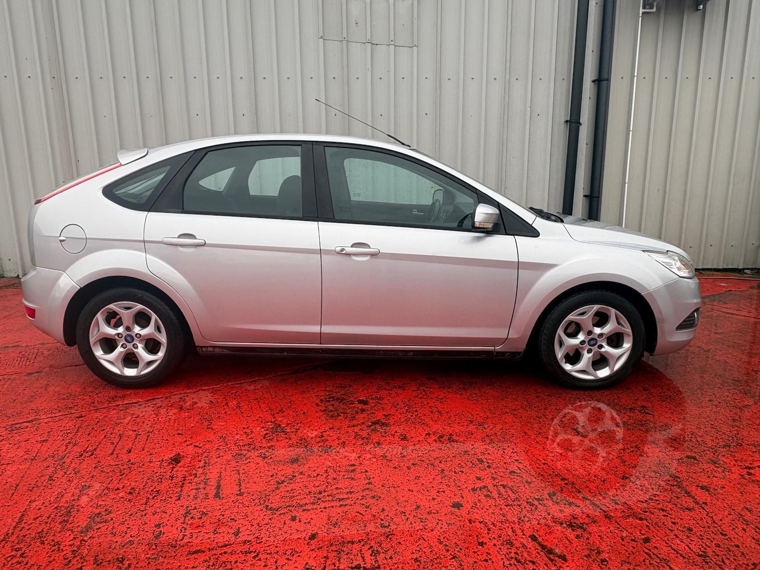 Used Ford Focus 2011 for sale - 77450846: Photo 2