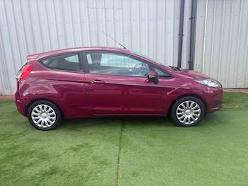 Used Ford Fiesta 2014 for sale - 78682212: Photo