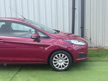 Used Ford Fiesta 2014 for sale - 78682212: Photo