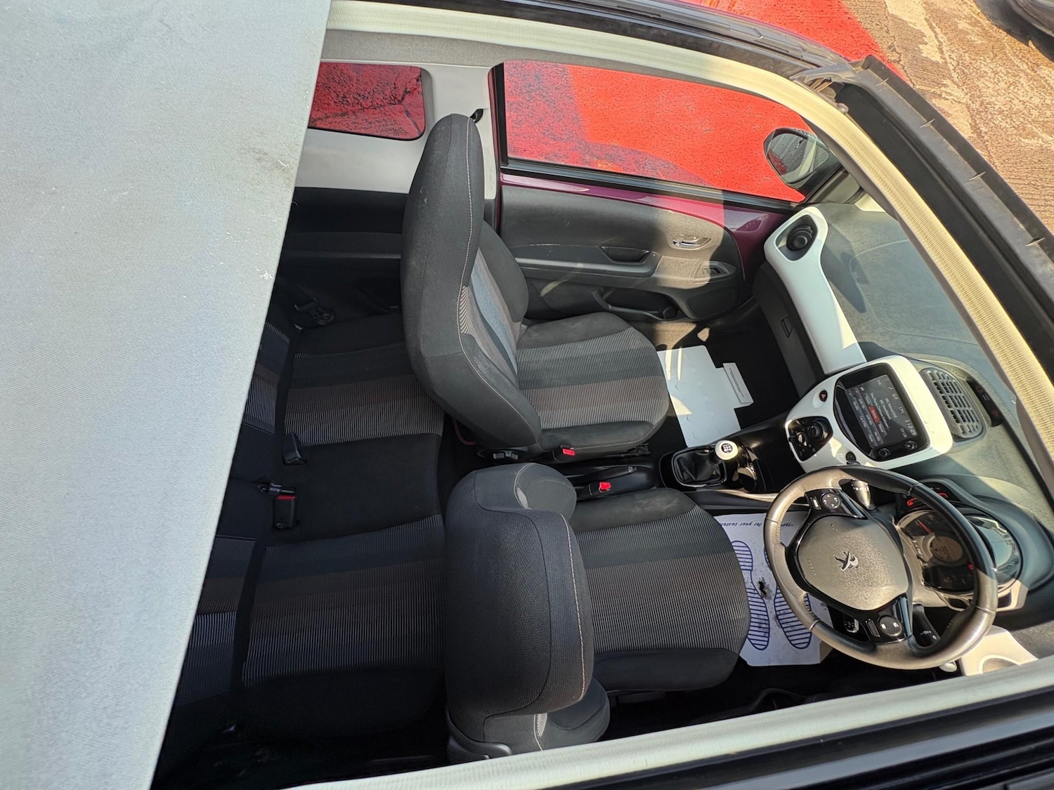 Used Peugeot 108 2014 for sale - 77976023: Photo 16