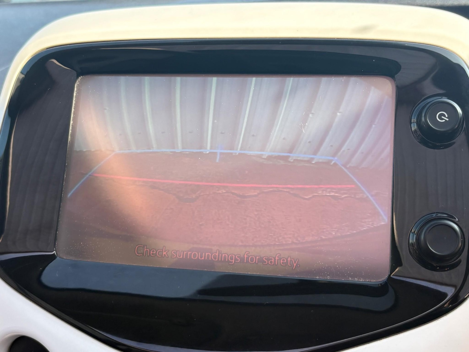 Used Peugeot 108 2014 for sale - 77976023: Photo 23