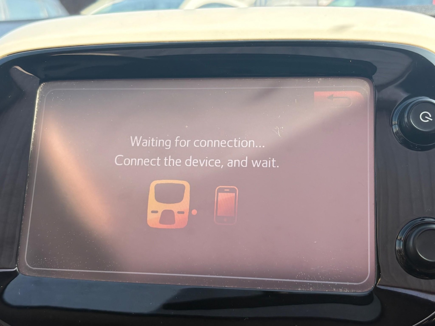 Used Peugeot 108 2014 for sale - 77976023: Photo 25