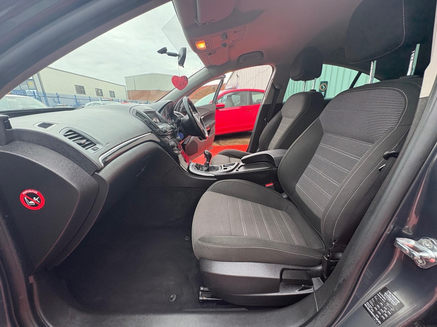 Used Vauxhall Insignia 2013 for sale - 77641736: Photo 25