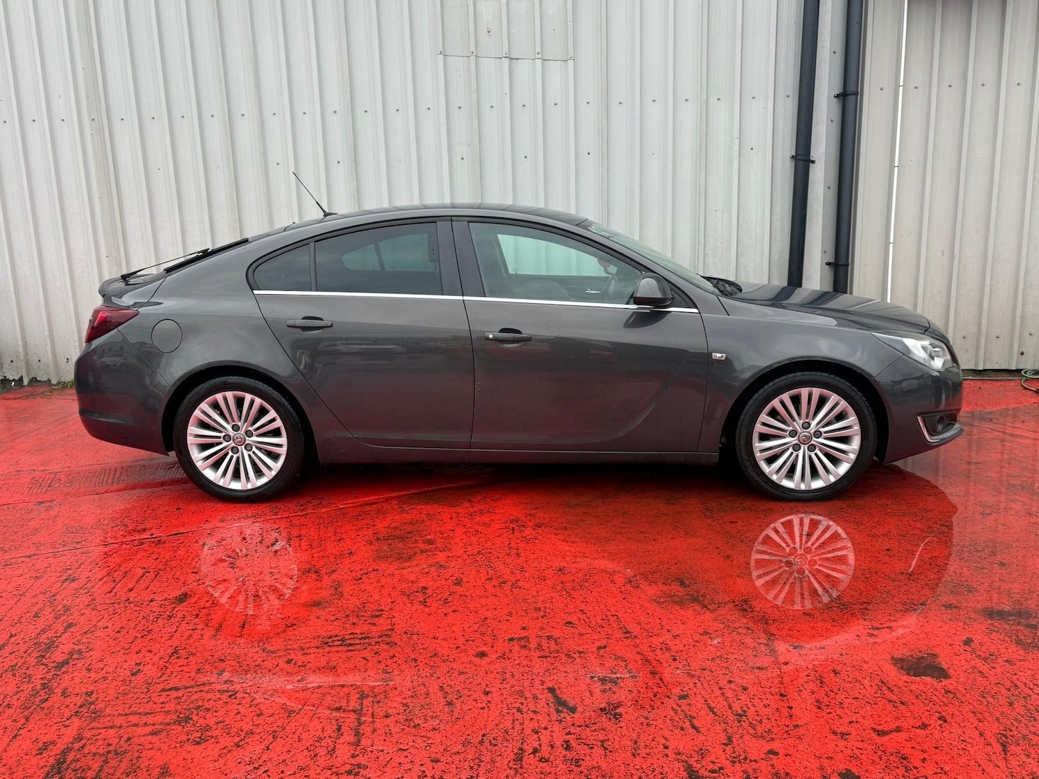 Used Vauxhall Insignia 2013 for sale - 77641736: Photo 3