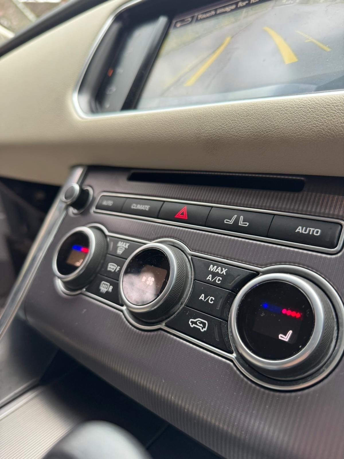 Used Land Rover Range Rover Sport 2015 for sale - 77951650: Photo 17