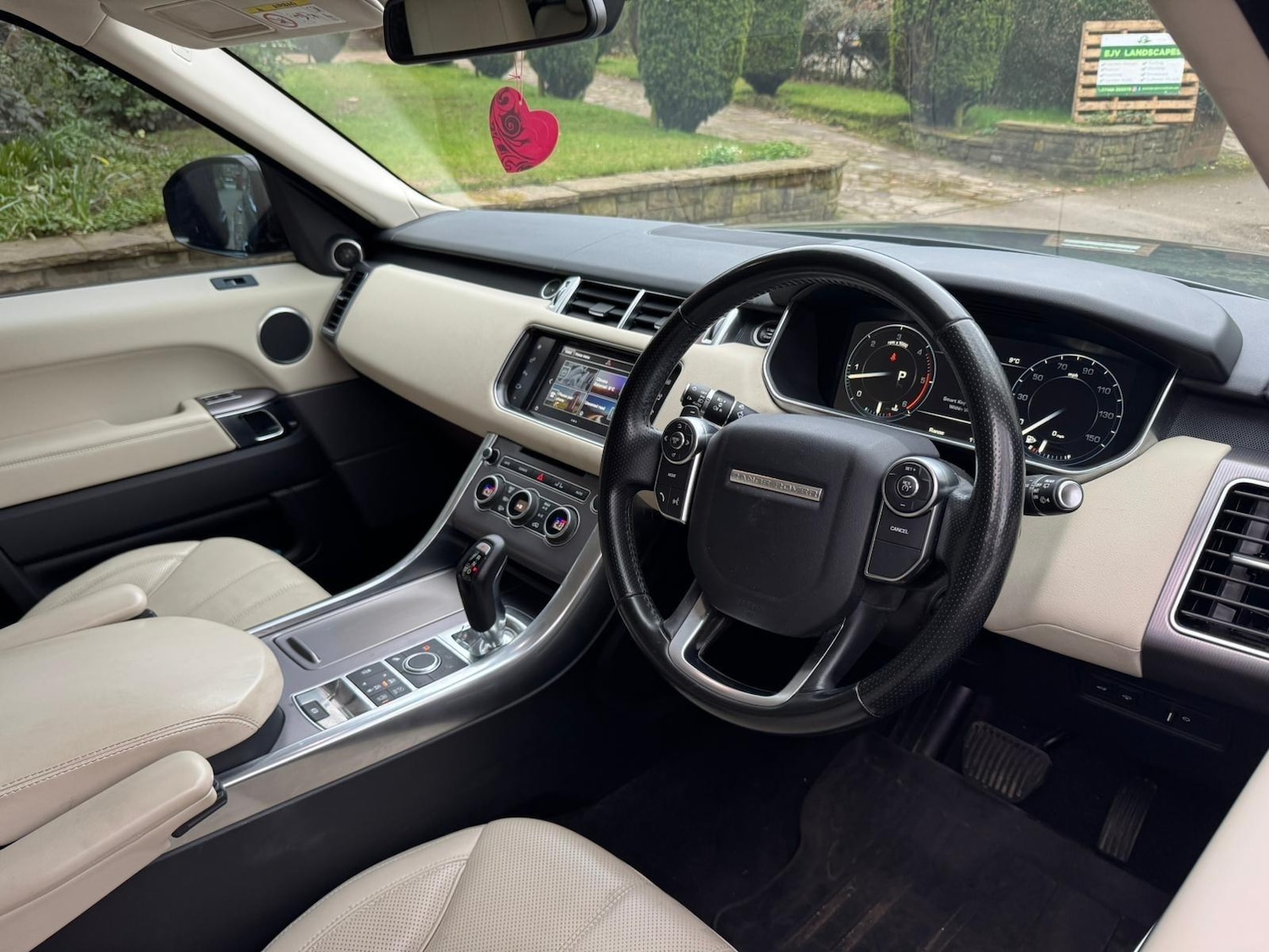 Used Land Rover Range Rover Sport 2015 for sale - 77951650: Photo 18