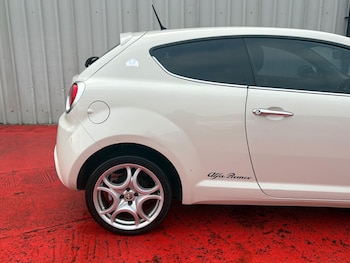 Used Alfa Romeo MiTo 2010 for sale - 76620694: Photo