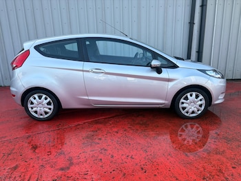 Used Ford Fiesta 2009 for sale - 77951652: Photo