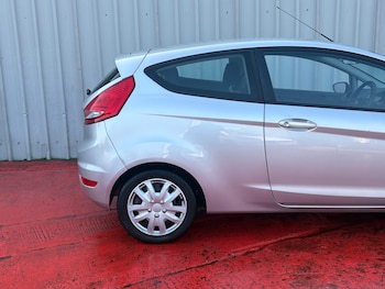 Used Ford Fiesta 2009 for sale - 77951652: Photo