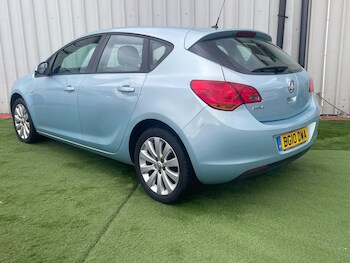 Used Vauxhall Astra 2010 for sale - 78886388: Photo