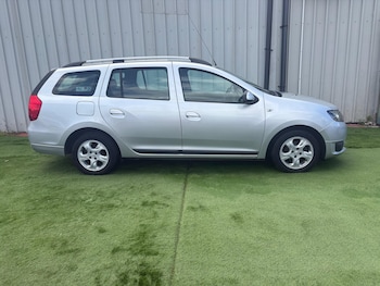 Used Dacia Logan MCV 2015 for sale - 78886404: Photo