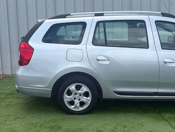 Used Dacia Logan MCV 2015 for sale - 78886404: Photo