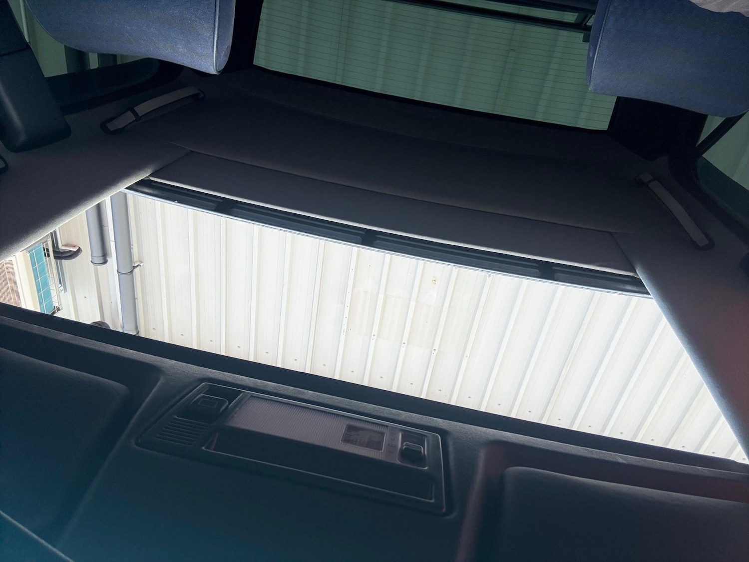 Used Mercedes-Benz 190 1993 for sale - 76616678: Photo 23