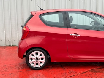 Used Kia Picanto 2013 for sale - 77718971: Photo