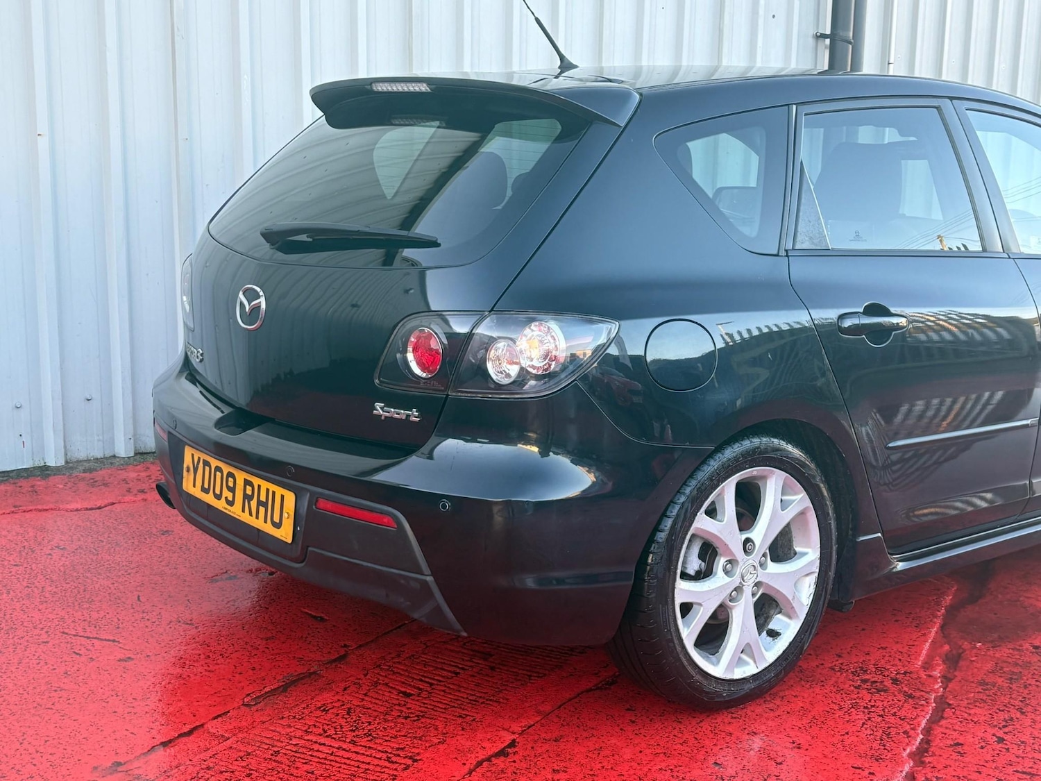 Used Mazda Mazda3 2009 for sale - 76697298: Photo 8
