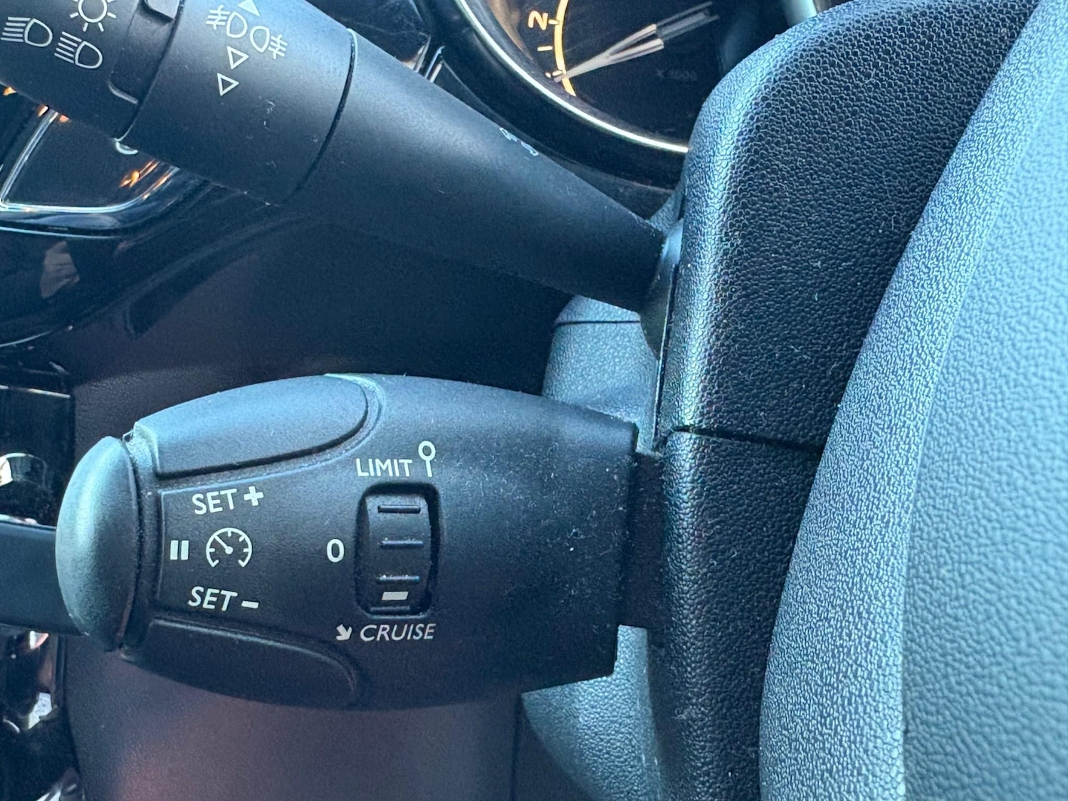 Used DS Automobiles DS 3 2015 for sale - 76620683: Photo 27