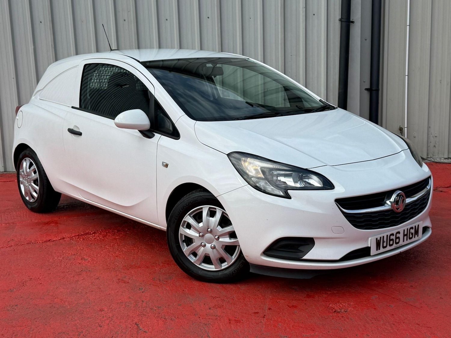 Used Vauxhall Corsa 2016 for sale - 76620686: Photo 1