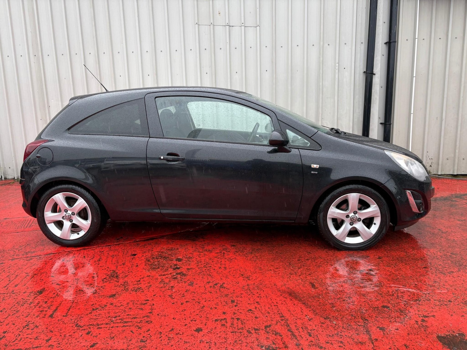 Used Vauxhall Corsa 2014 for sale - 77368023: Photo 3