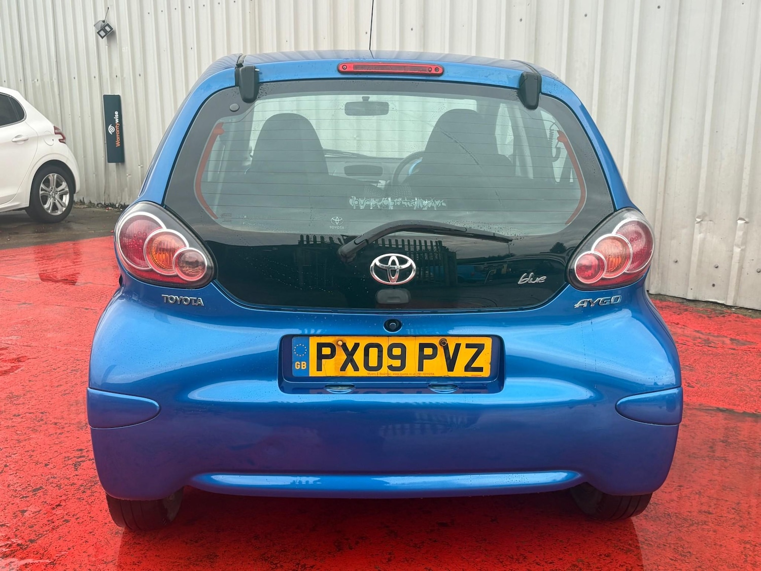 Used Toyota AYGO 2009 for sale - 76620699: Photo 11
