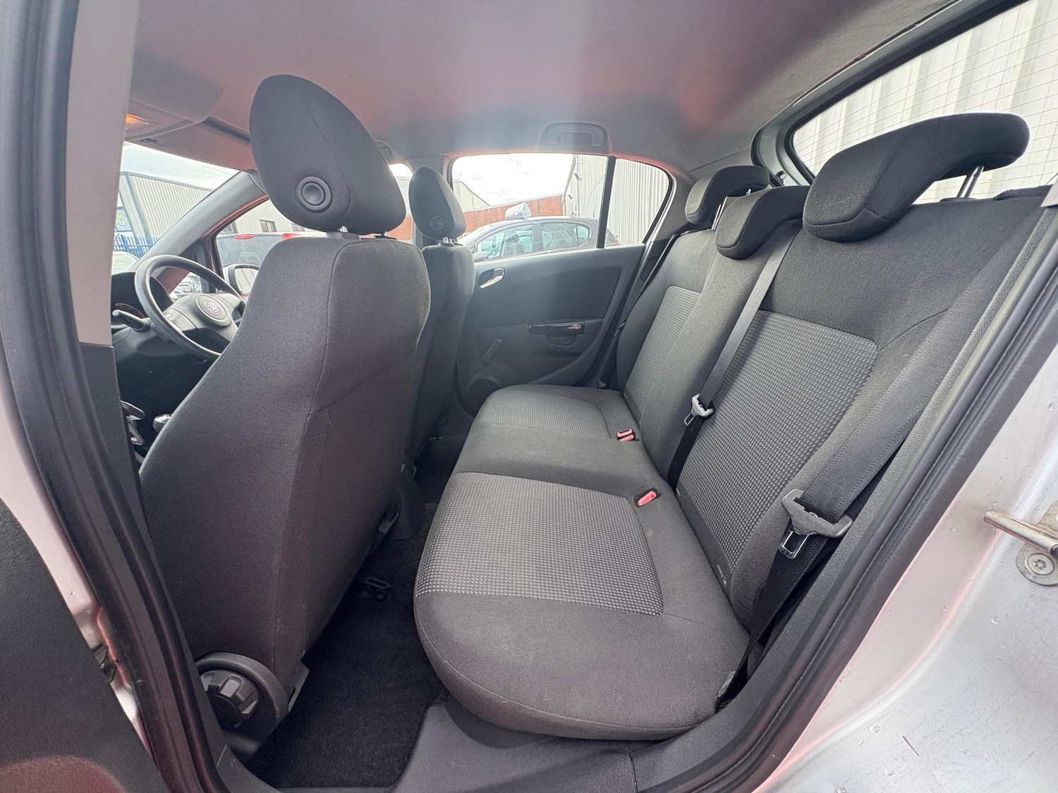 Used Vauxhall Corsa 2007 for sale - 76620700: Photo 25