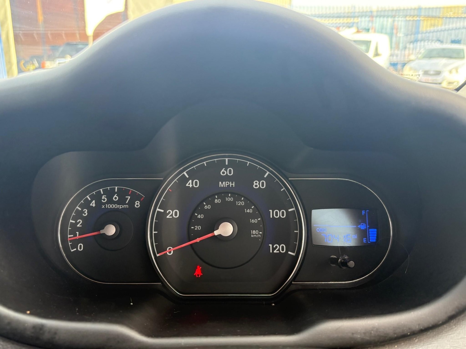 Used Hyundai i10 2013 for sale - 76862871: Photo 23