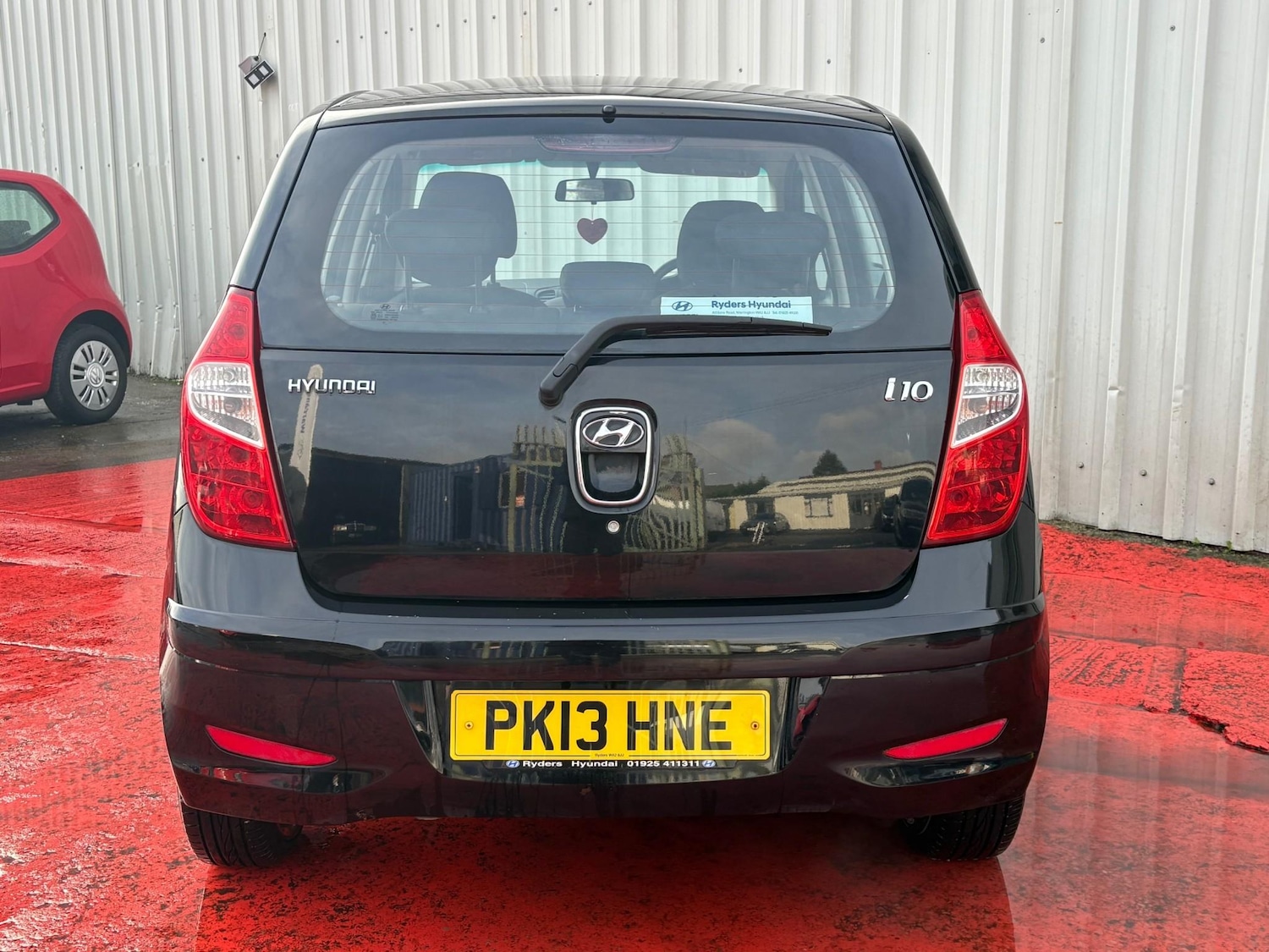Used Hyundai i10 2013 for sale - 76862871: Photo 8