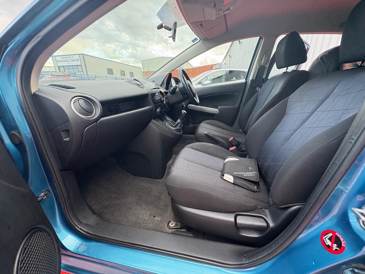 Used Mazda Mazda2 2011 for sale - 76616680: Photo 17