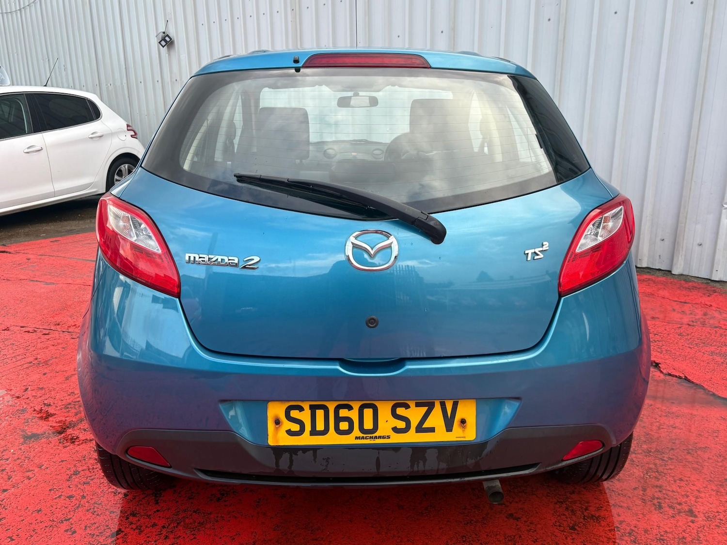 Used Mazda Mazda2 2011 for sale - 76616680: Photo 8