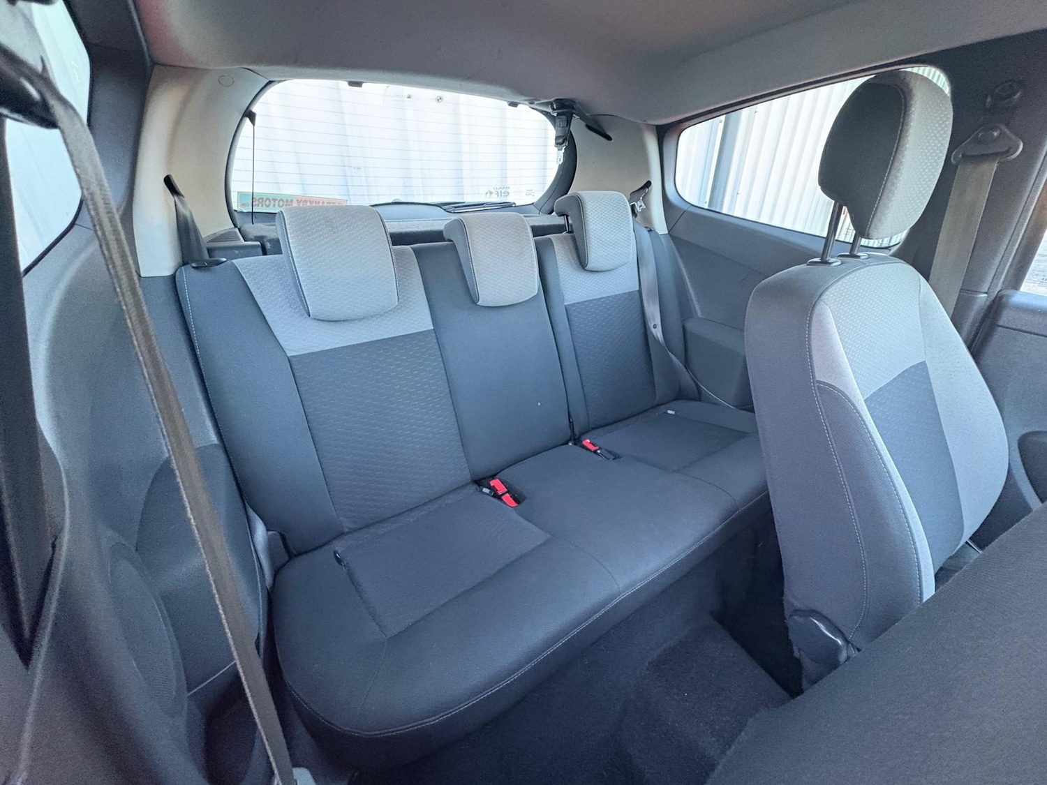 Used Renault Clio 2010 for sale - 76641434: Photo 21