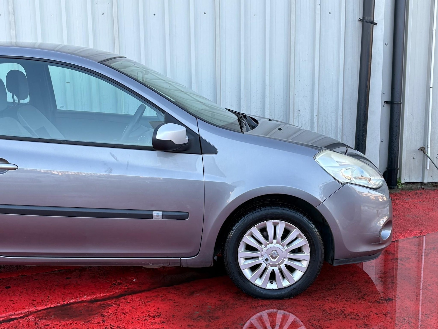 Used Renault Clio 2010 for sale - 76641434: Photo 7