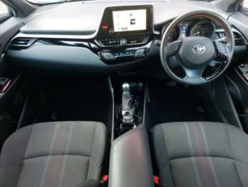 Used Toyota C-HR 2023 for sale - 74583927: Photo