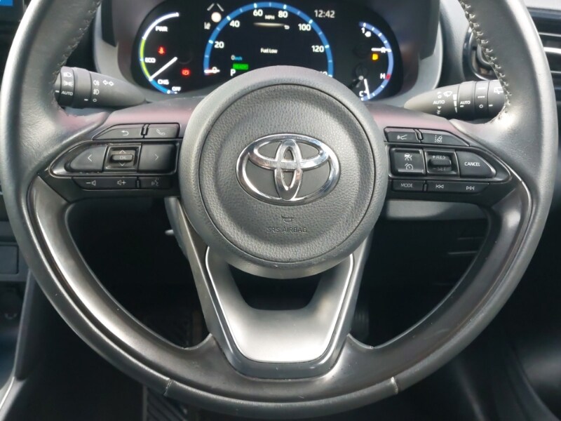 Used Toyota Yaris Cross 2022 for sale - 77922384: Photo 11