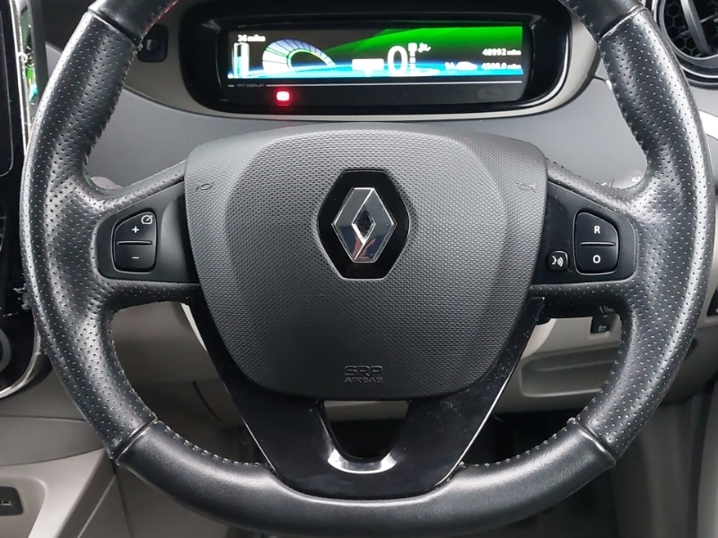 Used Renault Zoe 2016 for sale - 76639227: Photo 11